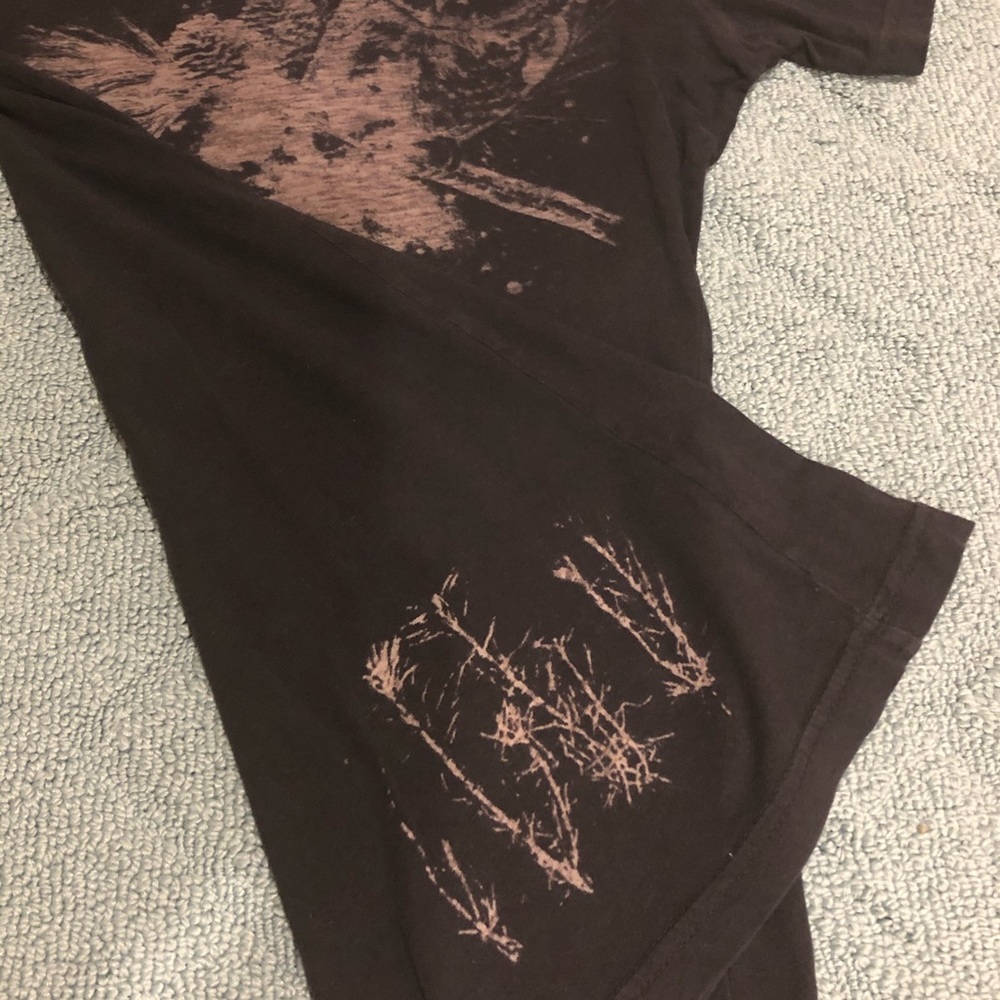 T-shirt - Picture 2 of 3